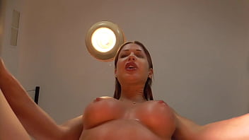 Preview 1 of Sitara Malik Nude Dance - Hey spittoon,  open your mouth!
