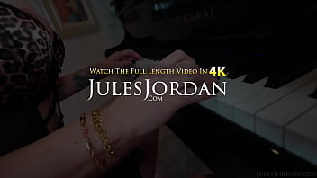 Preview 1 of Rap Qyiz - JulesJordan.com - The BBC Eclipse Of Kenzie Taylor