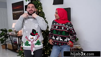 Preview 3 of Power Speed Sex - Hot Muslim Girlfriend Has First-Time Sex For Christmas (Babi Star)
