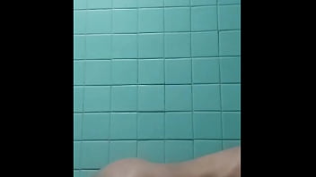 Preview 4 of Hot Xxx Babe - Una cogida m&aacute_s del nadador enmascarado con un corpulento en el vapor