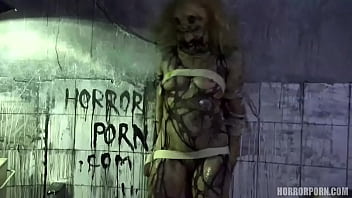 Preview 4 of Odiya Jatra Xxx - HORRORPORN - Female spider