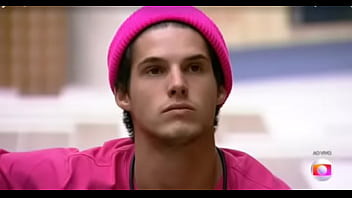 Preview 4 of Saxxy Vidio Dounlo - TADEU COMENDO CU DO GABRIEL AO VIVO
