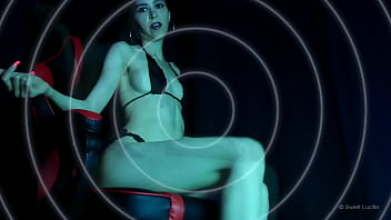 Preview 1 of X Xxx Video Indian - Resist resist resist mind fuck rebecca diamante small tits bikini padrona italiana mistress