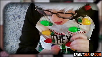 Preview 2 of Seachure Bolivia Lesbian - Step parents fuck step daughter and step son during christmas