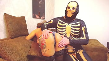 Preview 2 of Fast Xxxx - Big boobs pregnant girl in stockings punished of the skeleton