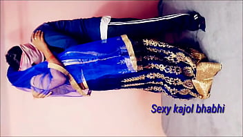 Preview 1 of Sexxxhdcom - (हिंदी ऑडियो के साथ फुल फेस  वीडियो )घर में मेरी  बीबी घर के काम से बाहर  गयी थी सास की मोटी  गाँड़  देखकर  मेरा लौंड़ा  खड़ा हो गया सास की मेरे लौंड़े  को देखकर चुत गीली हो गयी और शुरू हुआ सम्भोग का दौर और पूरा माल उसकी चालीस साला बुर में गिरा दिया