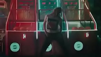 Preview 4 of Xex Vodei Xxxx - Myke towers - Diosa (video oficial)