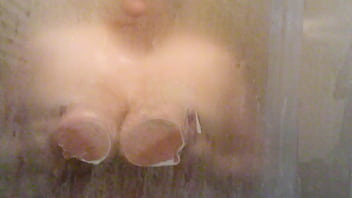 Preview 2 of Raip Xnx Xxx - Showering