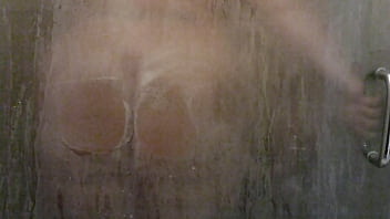 Preview 1 of Raip Xnx Xxx - Showering