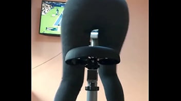 Preview 1 of Wtf Pass Sick Orgasm Crazy - Don&#039_t interrupt your workout ?#wetpants #pissing #pee #piss #pantswetting #workout #bicycle #blonde #wet #femaledesper...