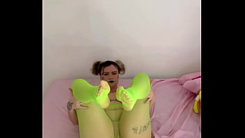 Preview 2 of Desi Chut Xnxx - DJ BRISA gostosa se exibindo na webcam pelada