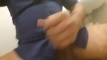 Preview 2 of Japani Xnxnvideos Com - Paja en el trabajo 2023