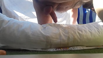 Preview 2 of Rub Headcock - Fucking my pillow