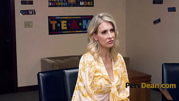 Preview 1 of Teen Sex Girl 18y Xxx Com - Blonde MILF Was Shocked At What The Principal Was Asking For