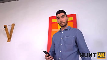 Preview 2 of Alessandra Olbia Sardegna - HUNT4K. Chick makes boyfriend eat while she has sex with the sponsor