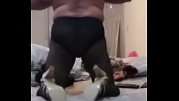 Preview 4 of Ggg Sexbox 04 - Chica tv con medias negras