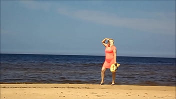 Preview 2 of Bokep Jepang Suster Vs Pasien - Sea and island, relaxing on the beach of a hot blonde