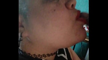 Preview 4 of Nikki Minaj Sex Videos - Mooncherry le hace oral al su vecino