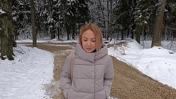 Preview 1 of Xxxxvidiohindi - Risky Car Blowjob with my Sexy Work associate