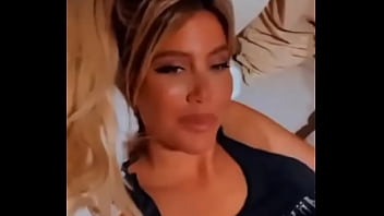 Preview 3 of Ddw Porn - Wanda Nara mostrando la teta