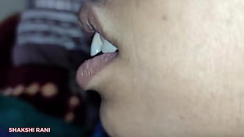 Preview 4 of Bangladeshi Shemale Sex - घर पर आयी सौतेली बहन को अकेला देख उसको चोदा!