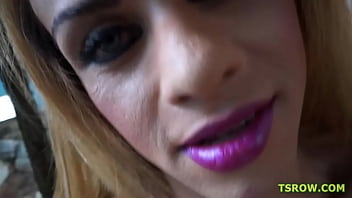 Preview 1 of Gooey Buns Varda - TS Geane Peron Gives Frottage And AssFucked Bareback
