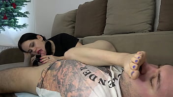 Preview 2 of Bt Axe - Step sister Anna gives a blowjob and lets step brother kiss her feet. He cum in her mouth!