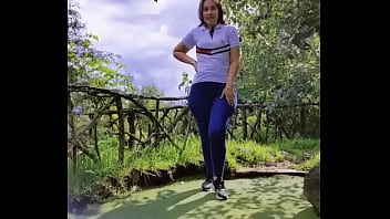 Preview 2 of Public Teen Fuck - Delicia bunduda de cal&ccedil_a jeans