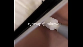 Preview 3 of Sex Mom Son And Young Boy Taboo - 人妻@imkowan射後吸後不滿足，繼續手淫自慰 SWAG.live