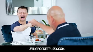 Preview 1 of Xxx Vieo 2017 - UsingPocketPussy - My step dad&#039_s new teen girlfriend lets me free use her