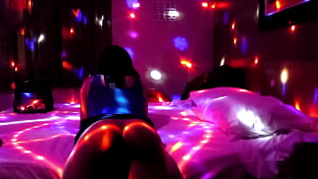 Preview 1 of Brother Sex With Three Sister - 与我饥渴而轻浮的最好的朋友（19 岁）进行充满激情的性爱