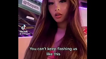 Preview 2 of Dad Daughter Caught - Tik Tok pagando peitinho