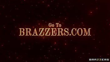 Preview 1 of Pussy Fill Of Many Loads - Hot (Alexis Fawx) Decides To Give Herself A Christmas Present A Wild Anal Fuck With Her Husband&#039_s Bro - Brazzers
