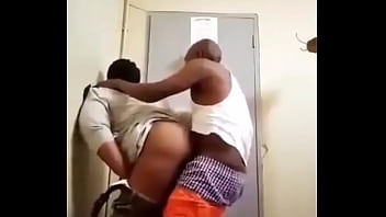 Preview 1 of Indian Aunty Backside Fuck - sTUDENT AT tEACHER nA HULI SA sCHOOL