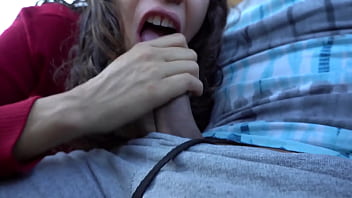 Preview 4 of Saya Aeto - Pago con MAMADA al UBER y me trago su LECHE