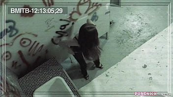 Preview 1 of Indo Boke Bokep - Cute brunette girl gets fucked in tha bathroom