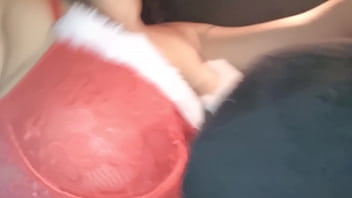 Preview 4 of Dance Iranian - Carona de NATAL,  que boquinha aveludada que ele tem