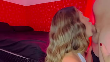 Preview 1 of Bog And Girla Xxx Vibio - Branquinho ga&uacute_cho me fodeu sem d&oacute_(completo no red)
