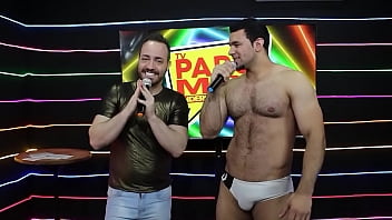 Preview 2 of This Evening Girl - Brinde especial: Stripper Lucas Alves celebra a chegada de 2023 na HOT HOUSE em S&atilde_o Paulo