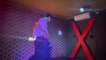 Preview 3 of This Evening Girl - Brinde especial: Stripper Lucas Alves celebra a chegada de 2023 na HOT HOUSE em S&atilde_o Paulo
