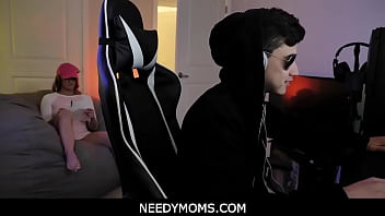 Preview 2 of Indian Xxx 3dp - NeedyMoms - Horny Stepsister (Kenzie Madison) Deepthroats Her Stepbrother