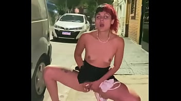 Preview 2 of Bsngla Hotsex - caminando por la calle y creampie anal