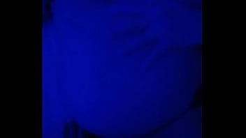 Preview 1 of She Reading Book - Evellyn e seu marido dando pro seu marido  no quarto azul