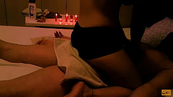 Preview 1 of Xvidemom - Relaxing thai nuru massage with happy ending blowjob - Unlimited Orgasm