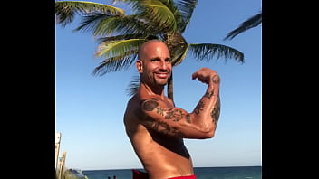 Preview 2 of Riley Rivd - FLEXING