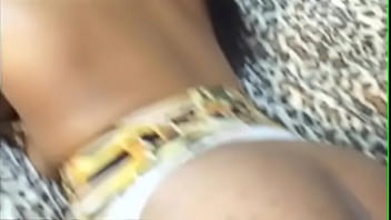 Preview 2 of Mom Kasmir - EBONY BOOTY SHAKING REDBONE MIXED GIRL
