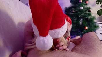 Preview 2 of Www Xxx Boys - miss santa sucks cock