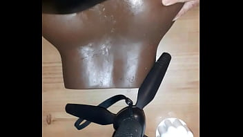 Preview 4 of Sunny Leone To Fuc - Sucer son gode et son jouet remplis de chantilly