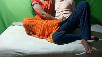 Preview 2 of English Beautiful Sex - कोमल पढ़ रही थी कहानी फिर जो हुआ खुद देख लीजिए,  कोमल भाभी को ना कहना भारी पड़ गया