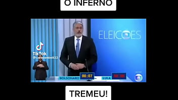 Preview 1 of Milf Sucking A Young Black Cock - Bolsonaro comendo cu do Lula sem camisinha e sem cuspi